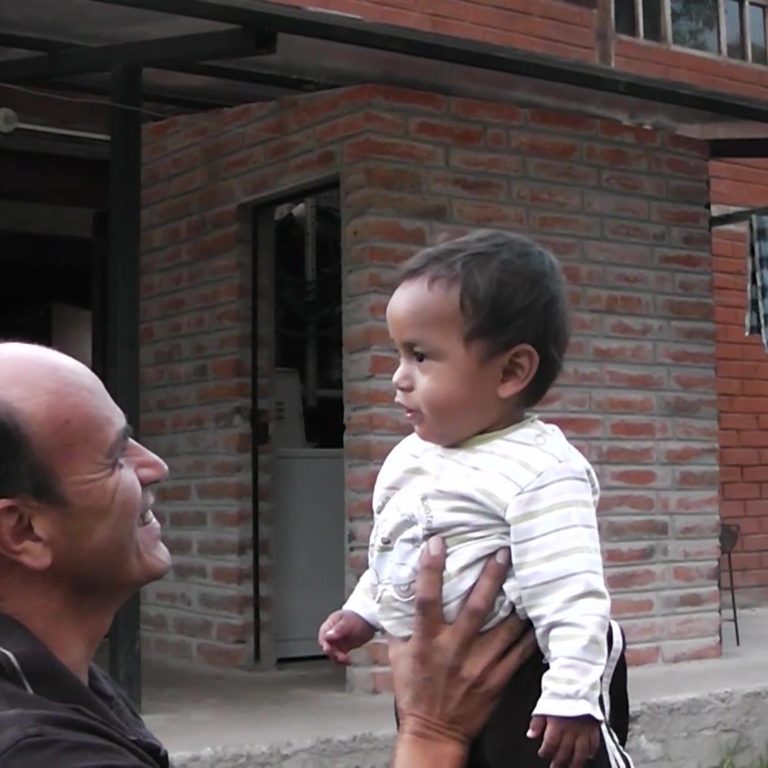VUOI SVOLGERE UN ANNO DI SERVIZIO CIVILE IN ECUADOR con bambini e persone con…