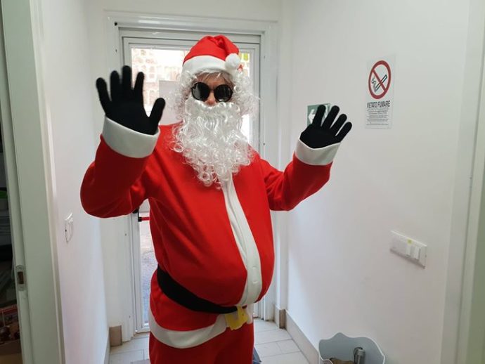 Carissim@ lunedì 24 saremo chiusi e riapriremo giovedì 27 dicembre! Buone feste a voi…