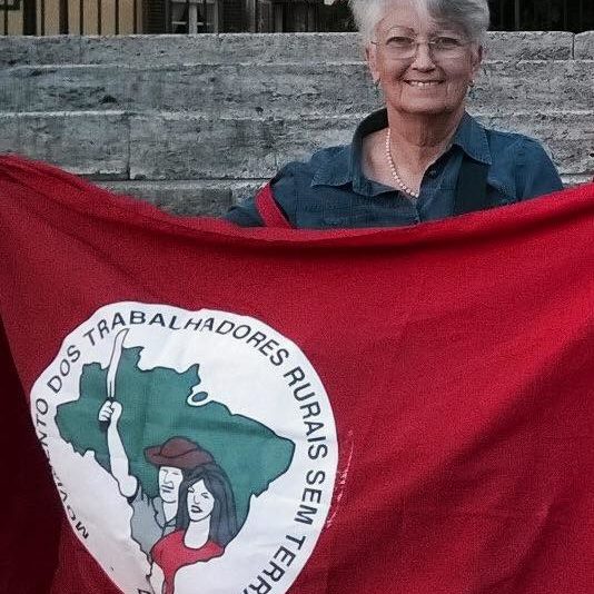 Ci uniamo com saudade al ricordo del Comitato MST-Italia in memoria di Serena Romagnoli…