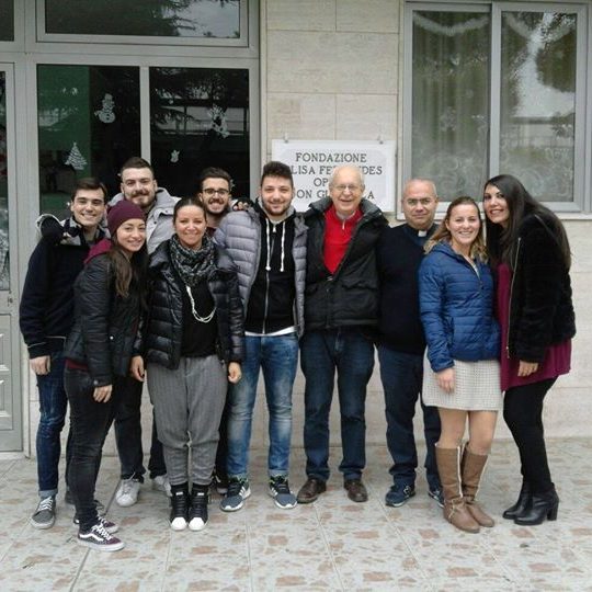 Domenica 11 dicembre il presidente di #CESCProject Michelangelo Chiurchiù ha incontrato gli 8 volontari…