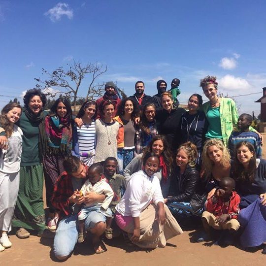 Buon lunedì e buona settimana dai 18 volontari in #ServizioCivile in Tanzania! #cescprojectsc